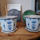 2 English Chinese flower pot covers