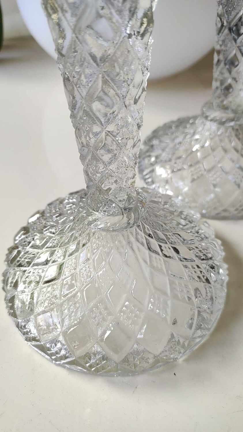 Pair of Bougeoirs flambeaux/Verrerie de Portieux, molded glass. Cross patterns, corolla shape