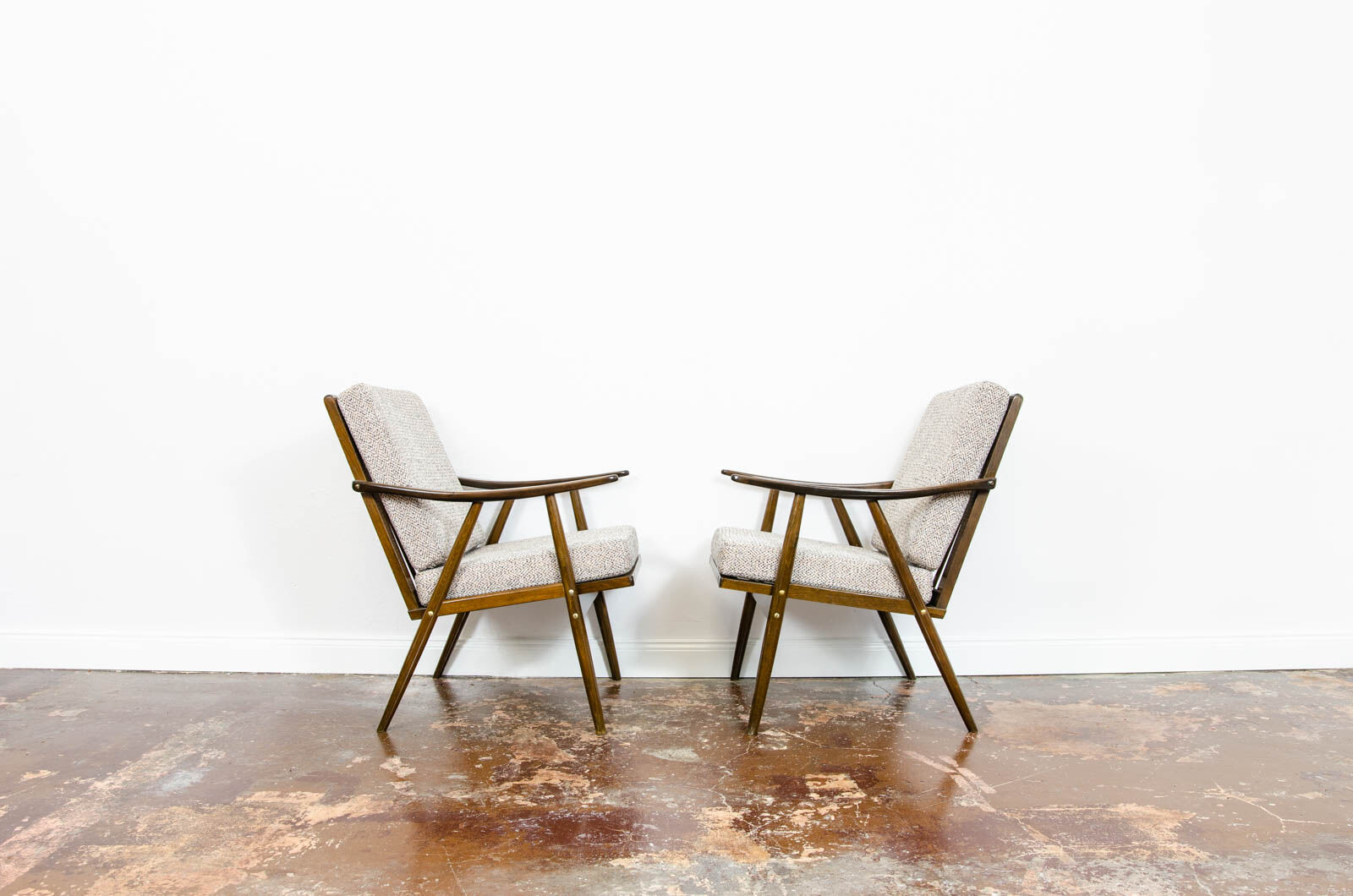 Paire de fauteuils du milieu du siècle années 1960