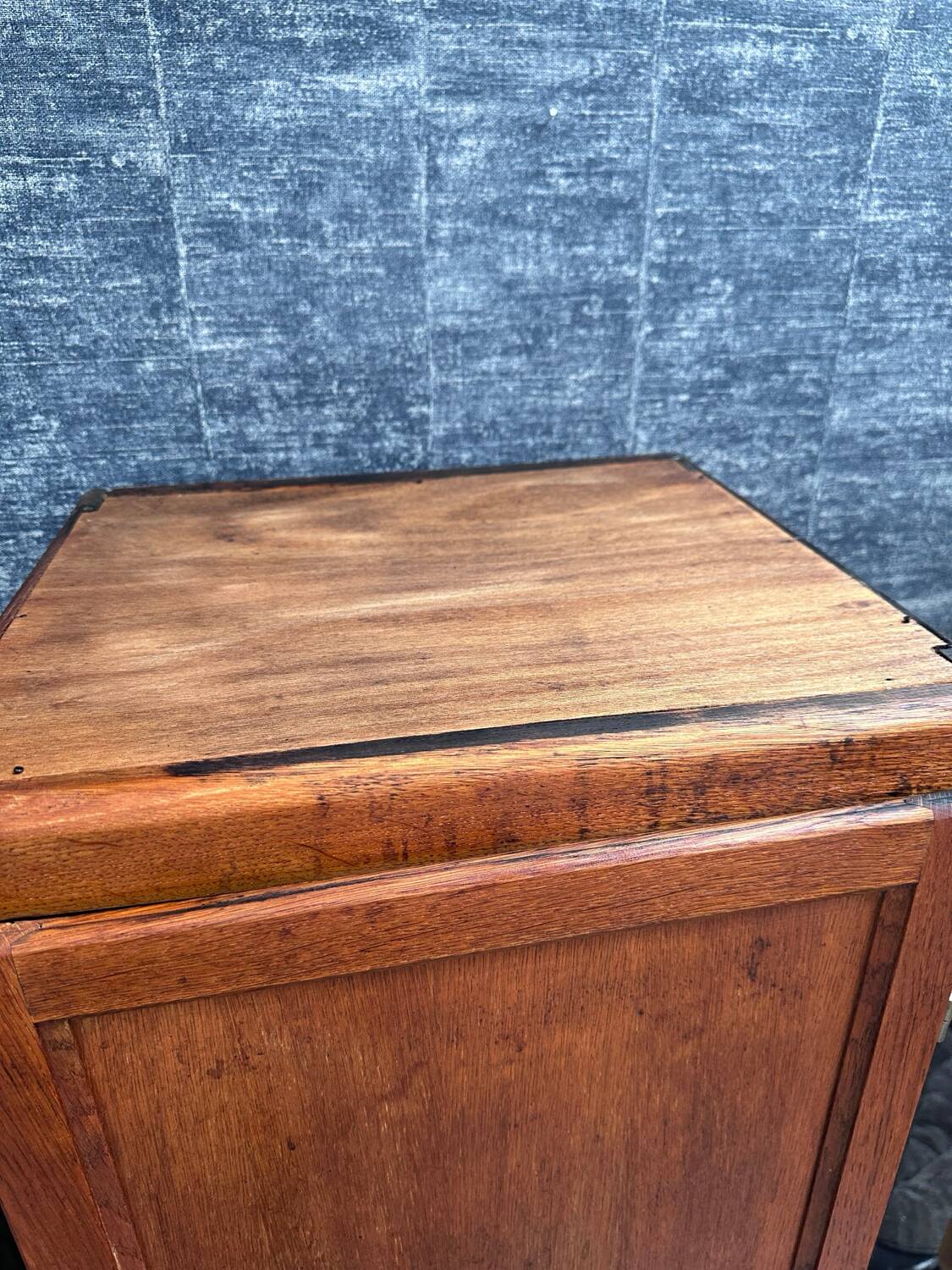 Standing man wardrobe