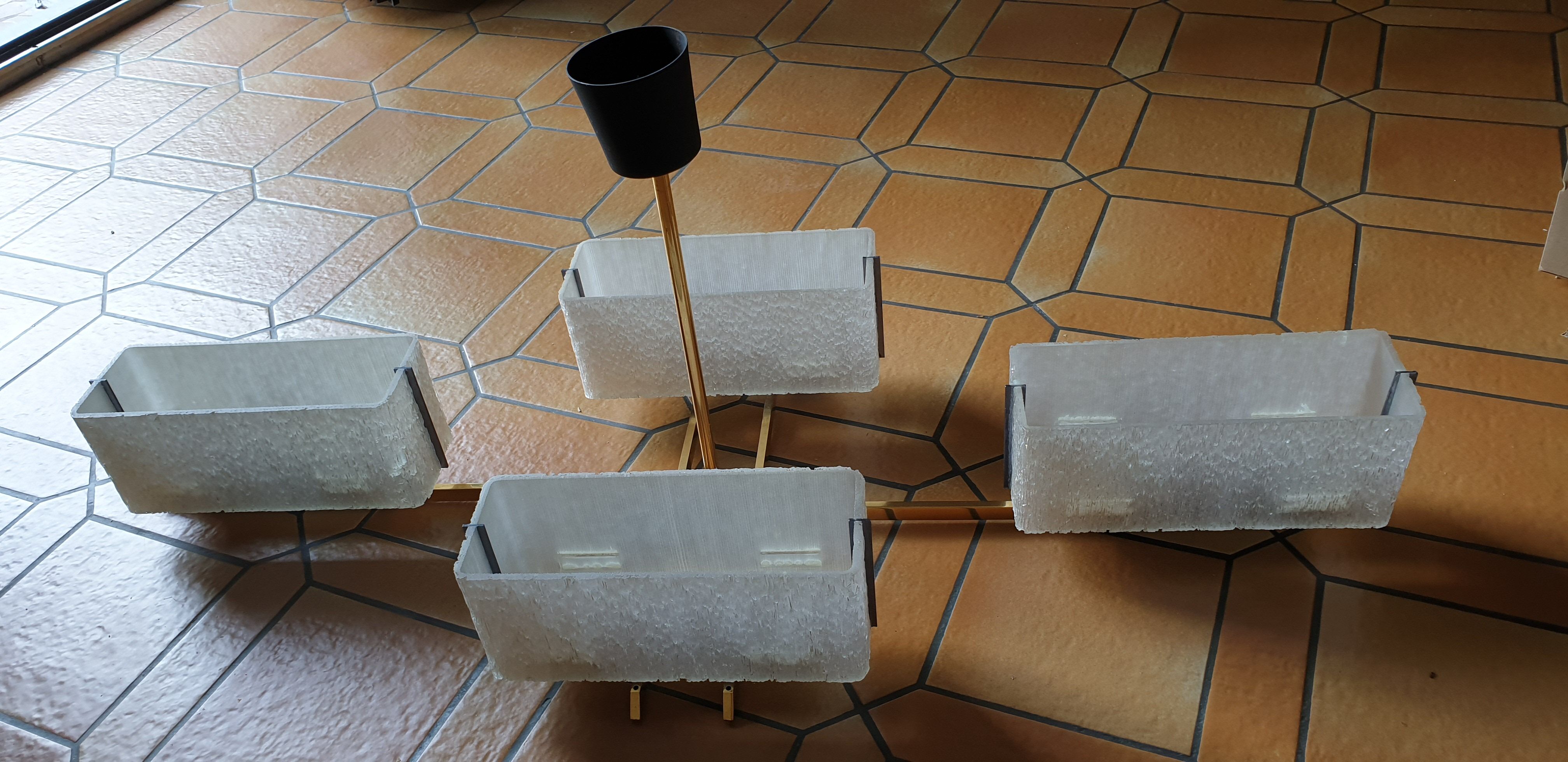 Arlus chandelier 4x2 brass lights prespex 1950/1960 vintage