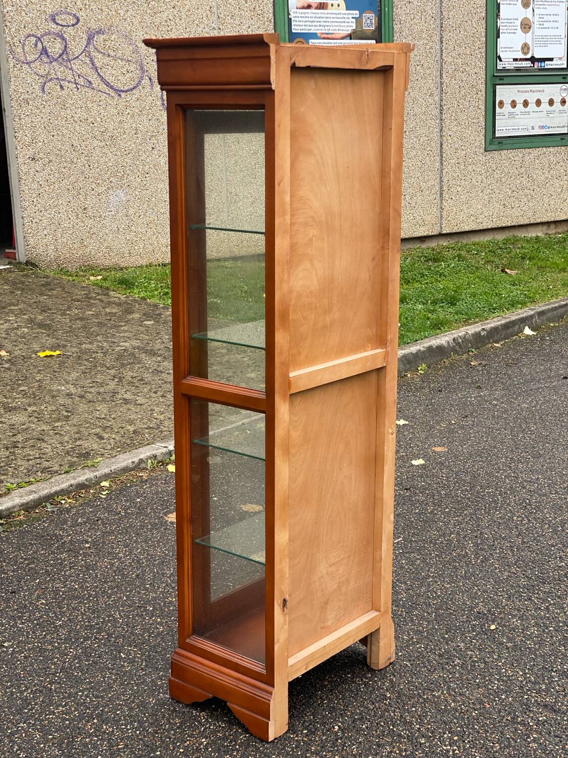 Vintage Louis Philippe solid wood display cabinet 180