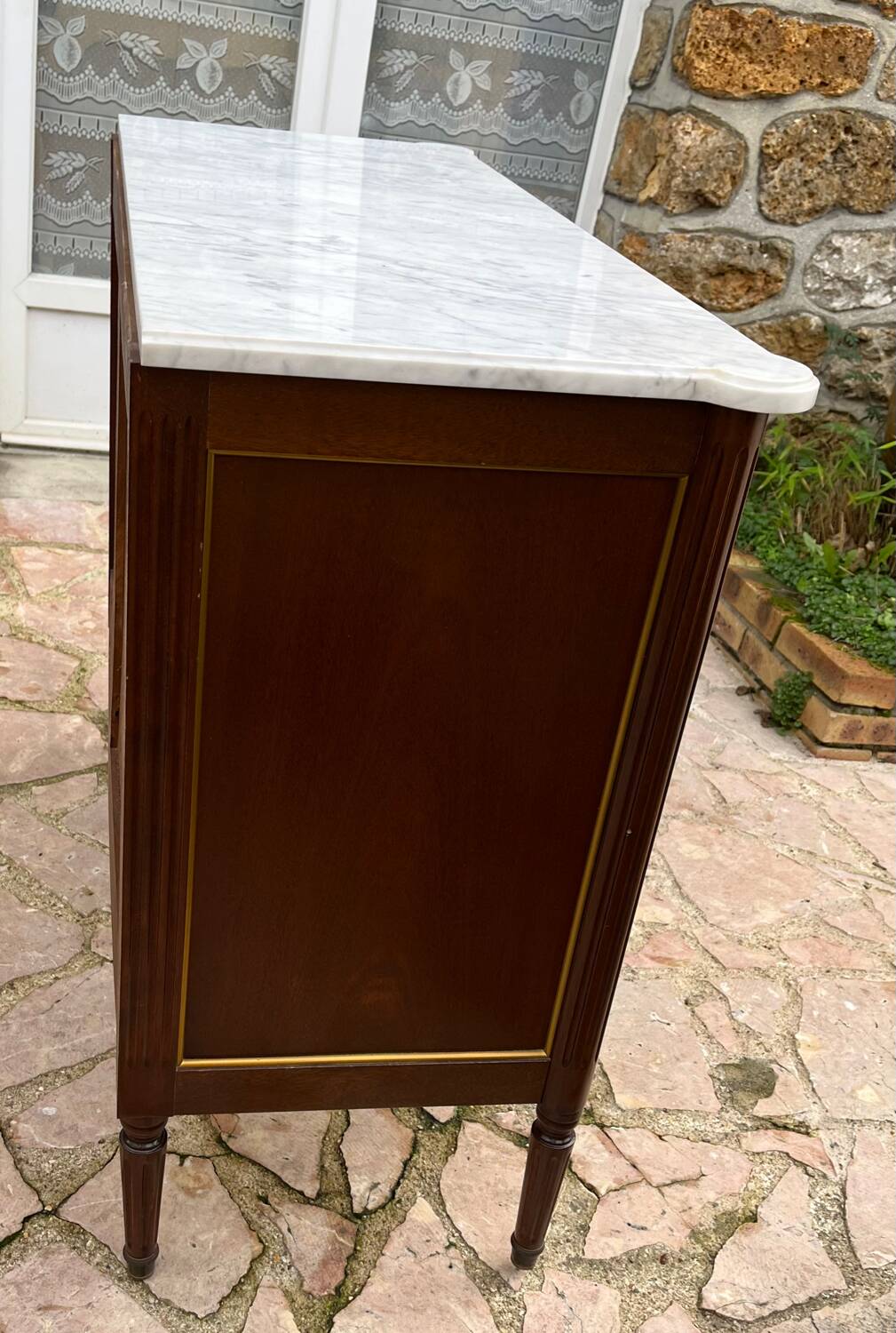 Old chest of drawers