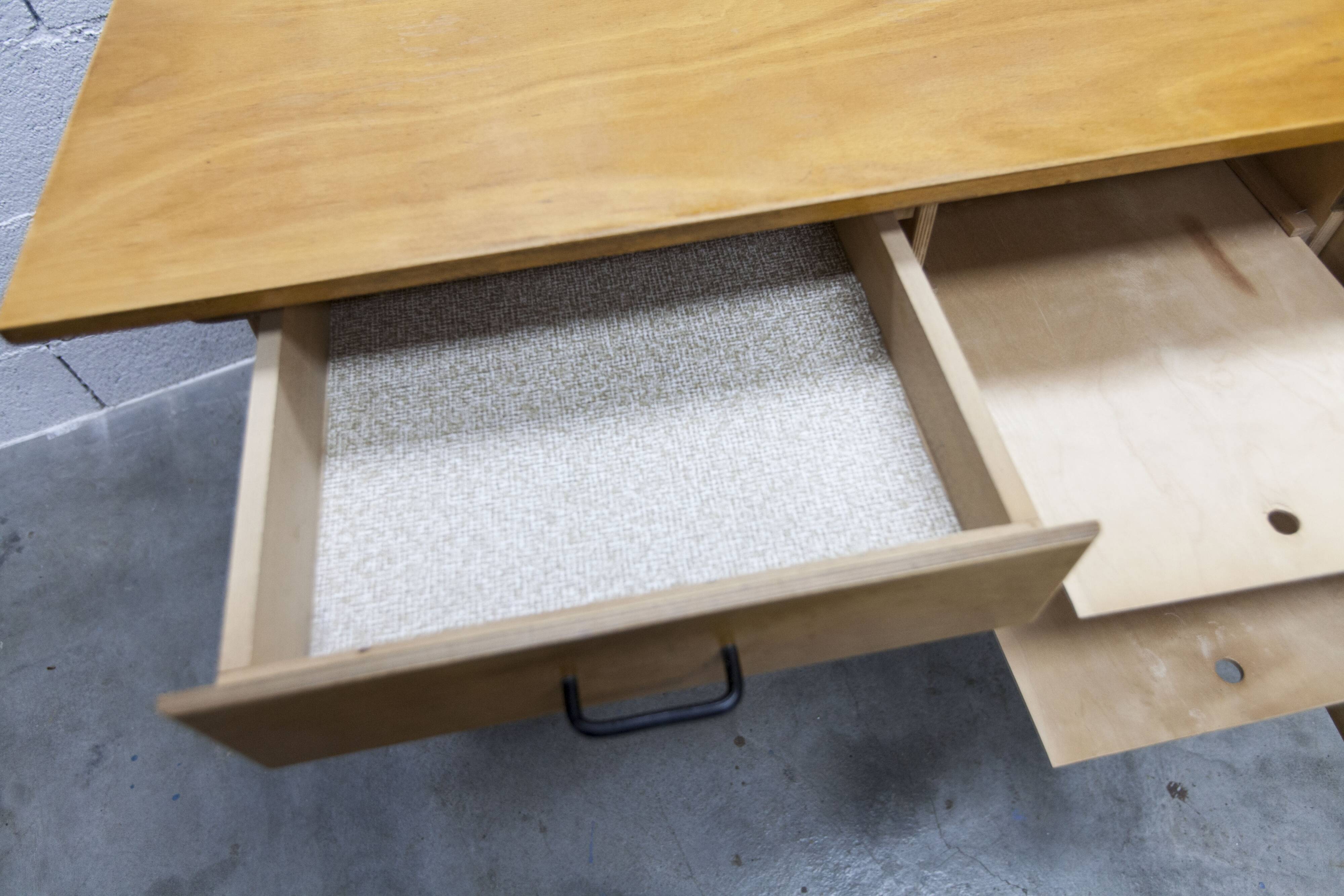 Ensemble bureau et chaise "Oeil" Baumann 1960