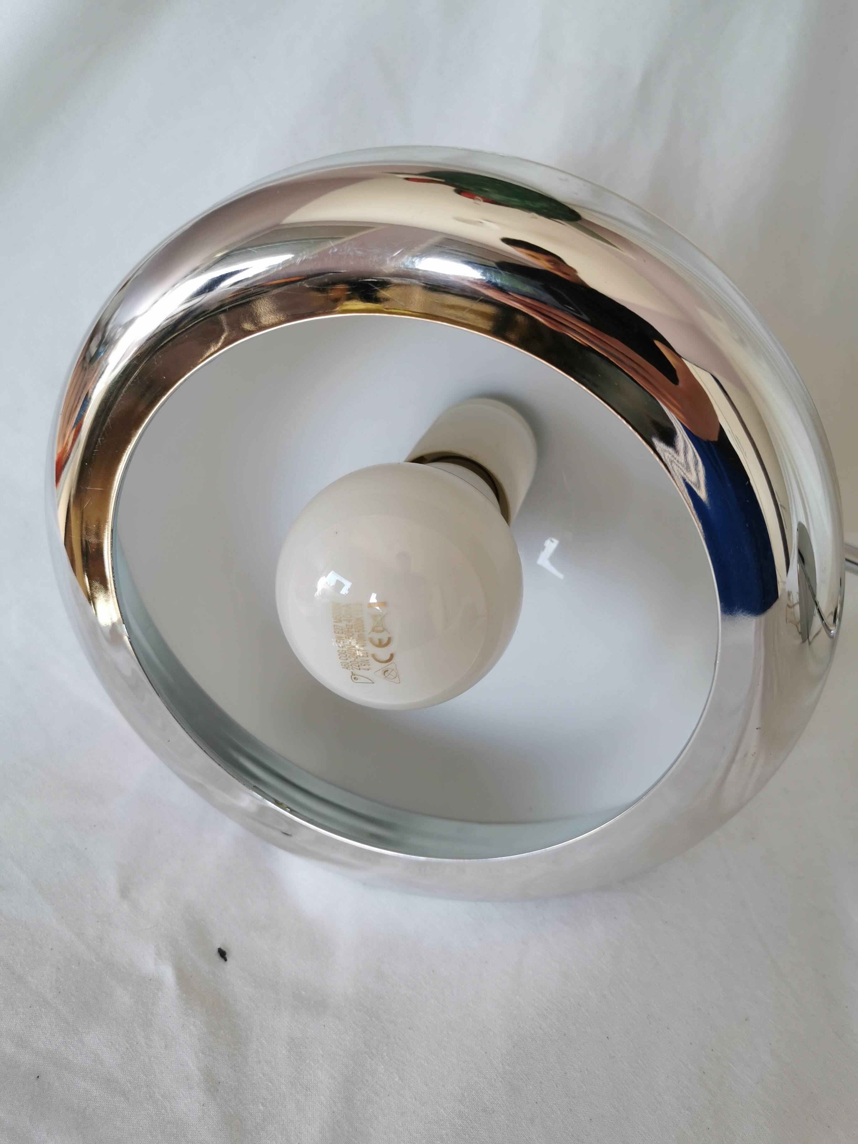 Lampe articulée, plastique et chrome, champignon, style 1970