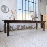 XL farmhouse table in solid oak, brutalist style, 20th century.