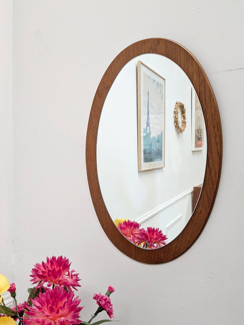Miroir ovale scandinave en teck – années 60