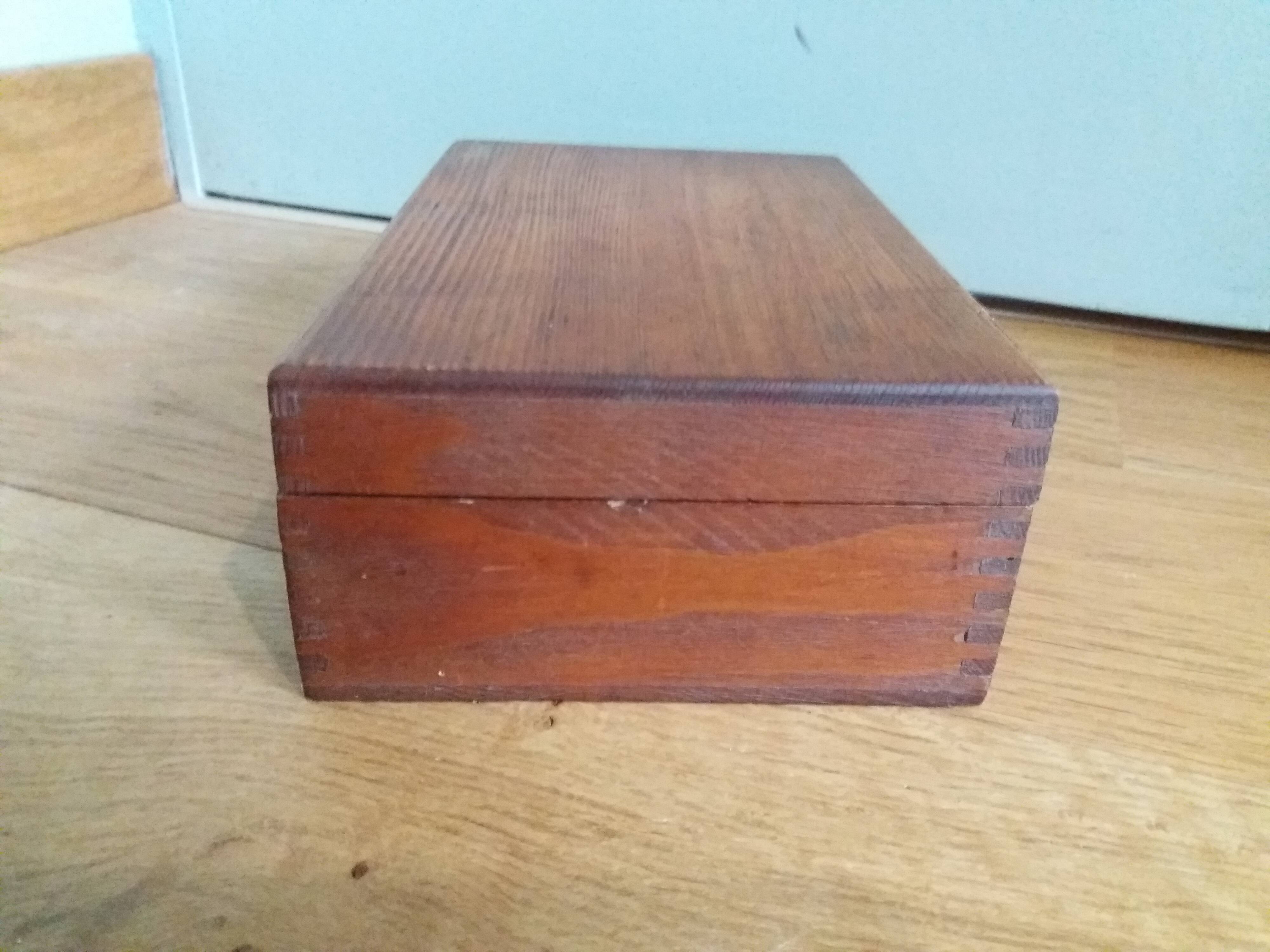 Wooden box