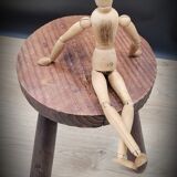 Low stool tripod feet pencil