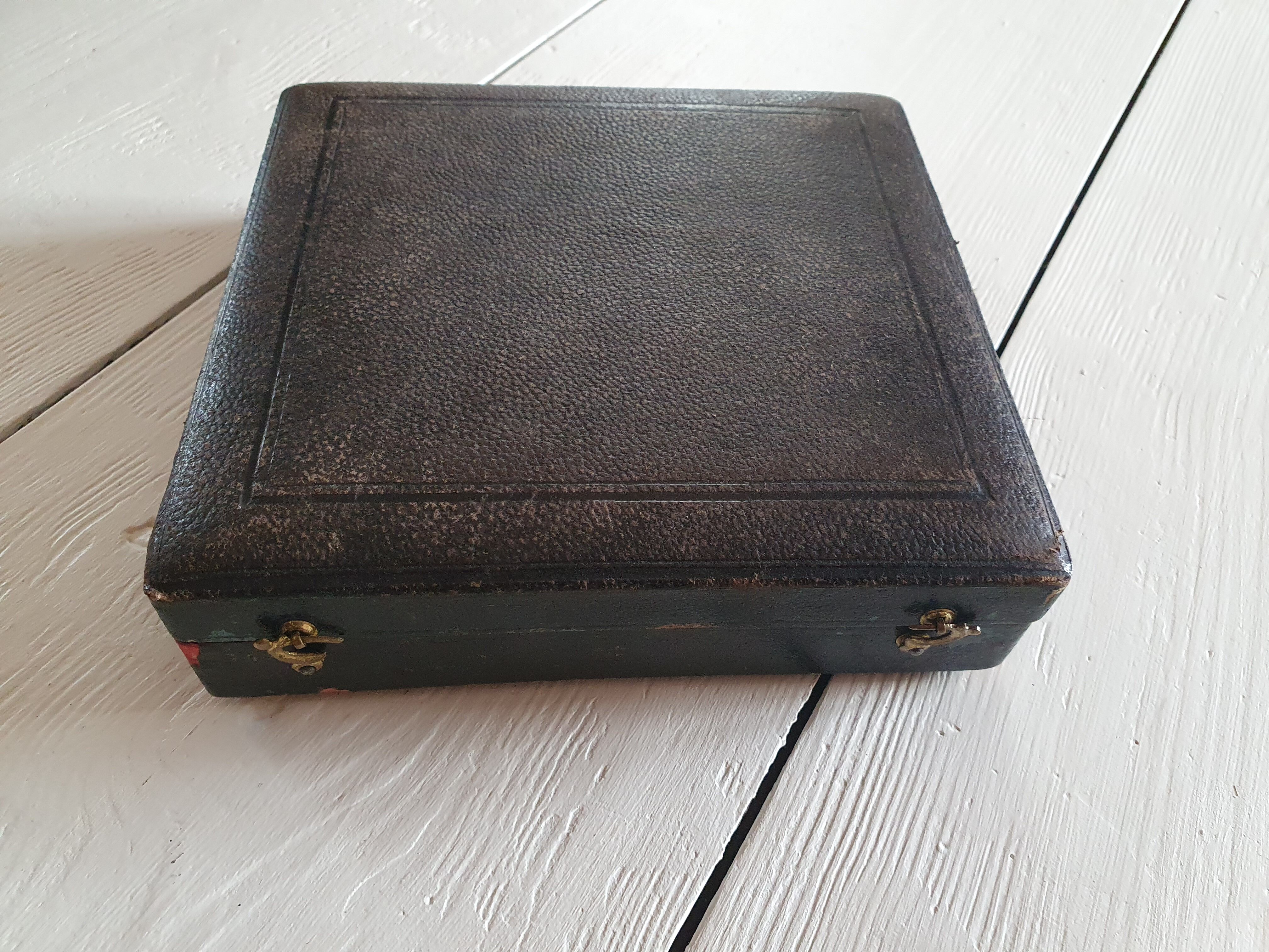 12 small silver metal spoons Christofle mesh model