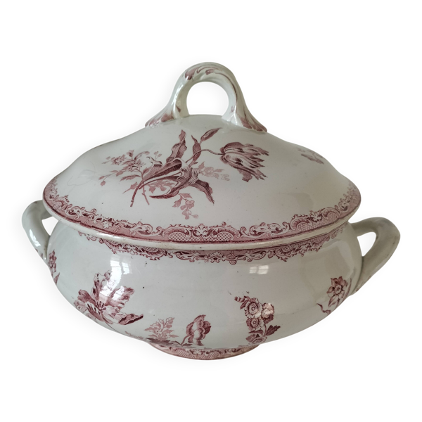 Soupière terre de fer Sarreguemines modèle Fontanges (vers 1880–1900),