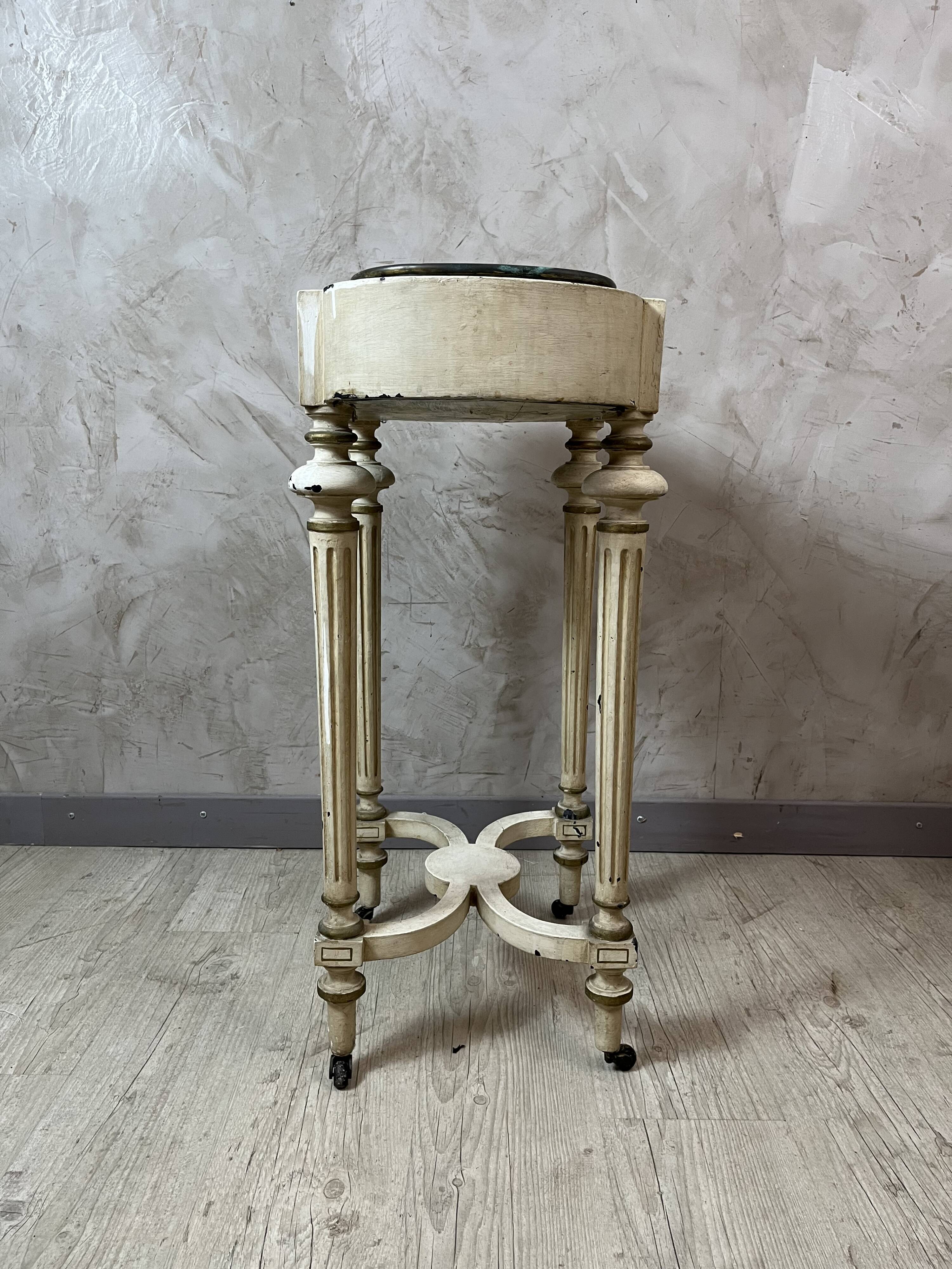 Jardinière Louis XVI en bois peint