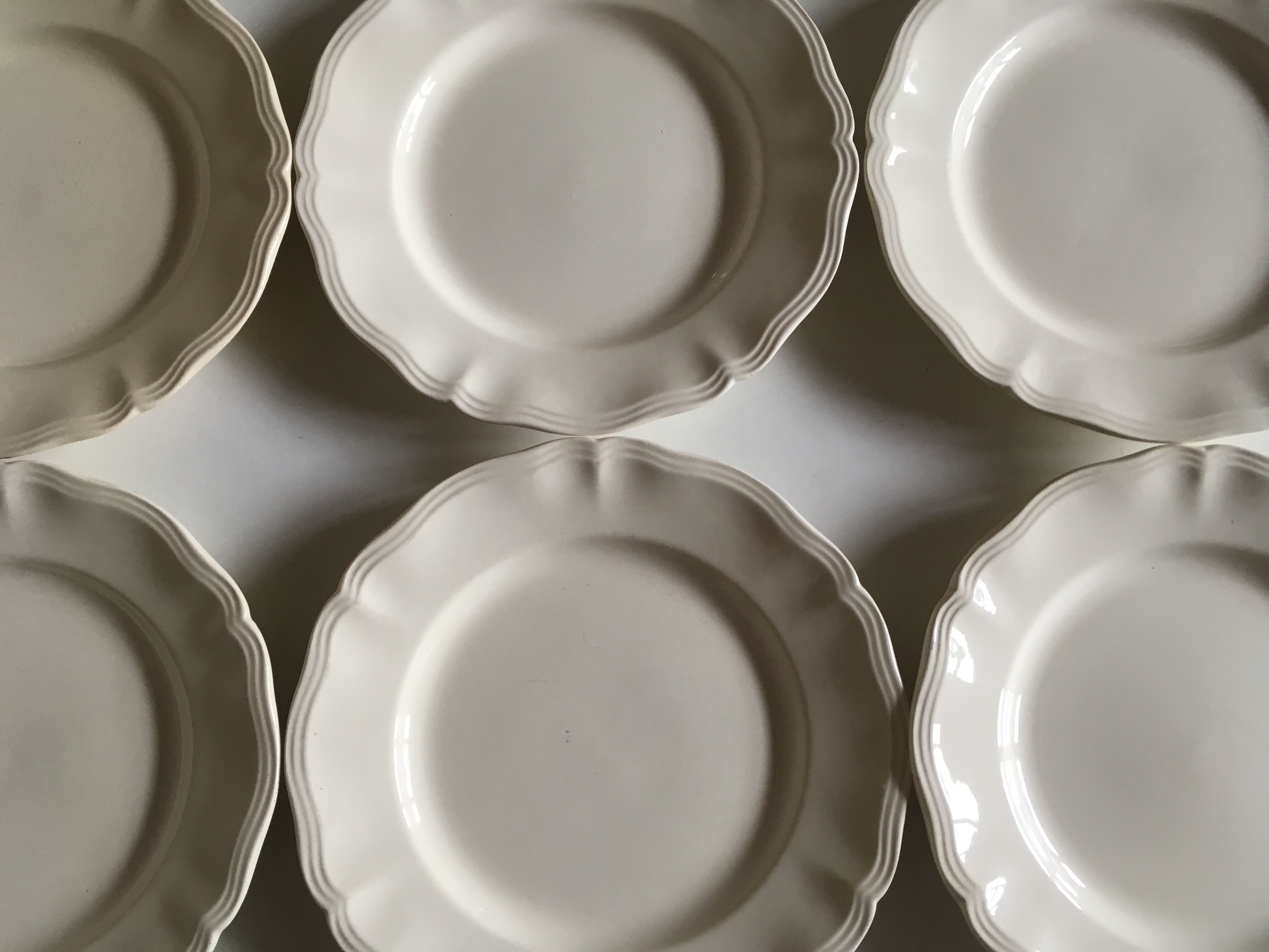 6 Sarreuemines ivory plates to gadroons