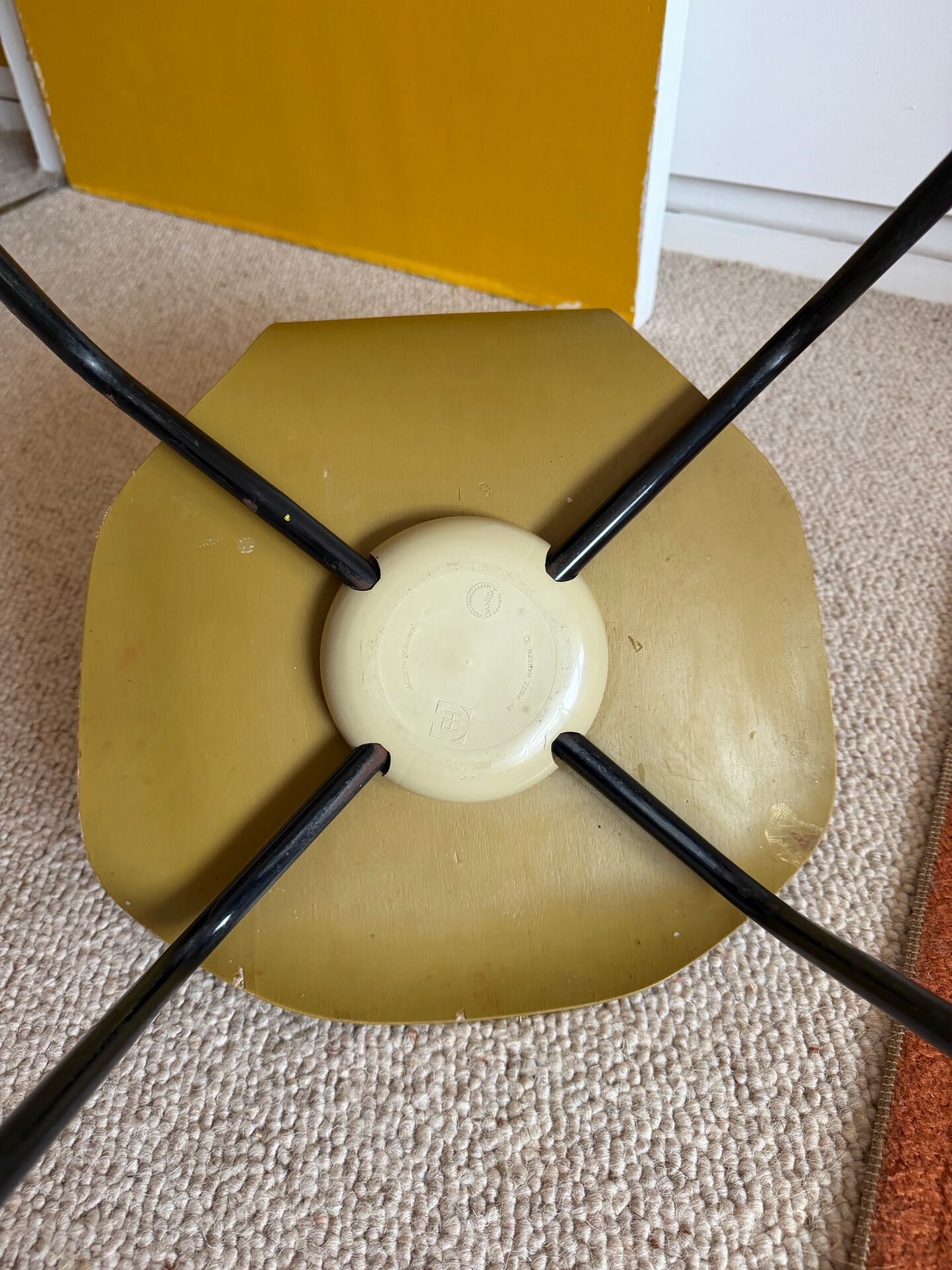 Chaise enfant T ou Marteau, Arne Jacobsen, Fritz Hansen 1971