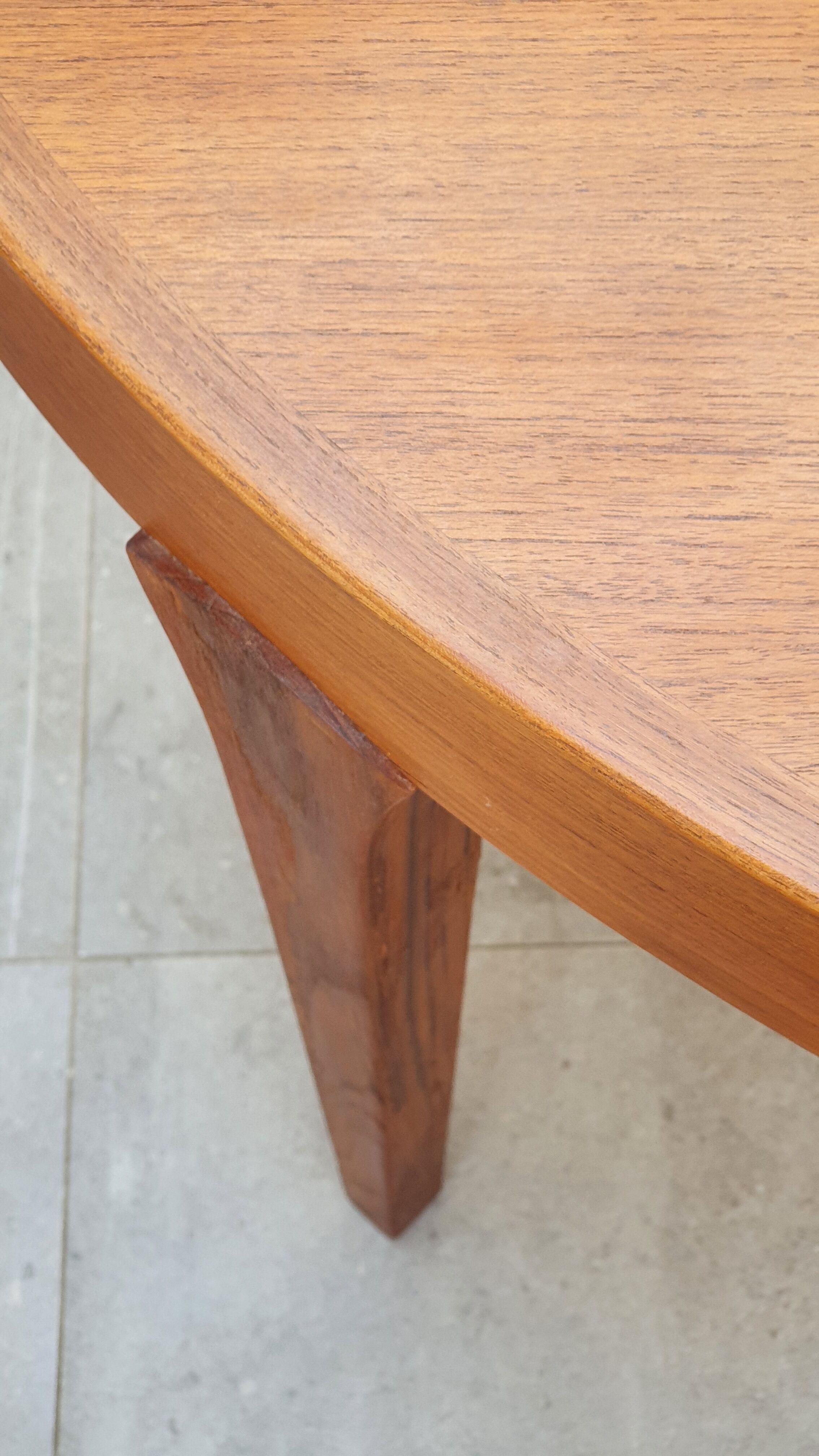 Teak dining table editor Gudme Mobelfabrik, Danish