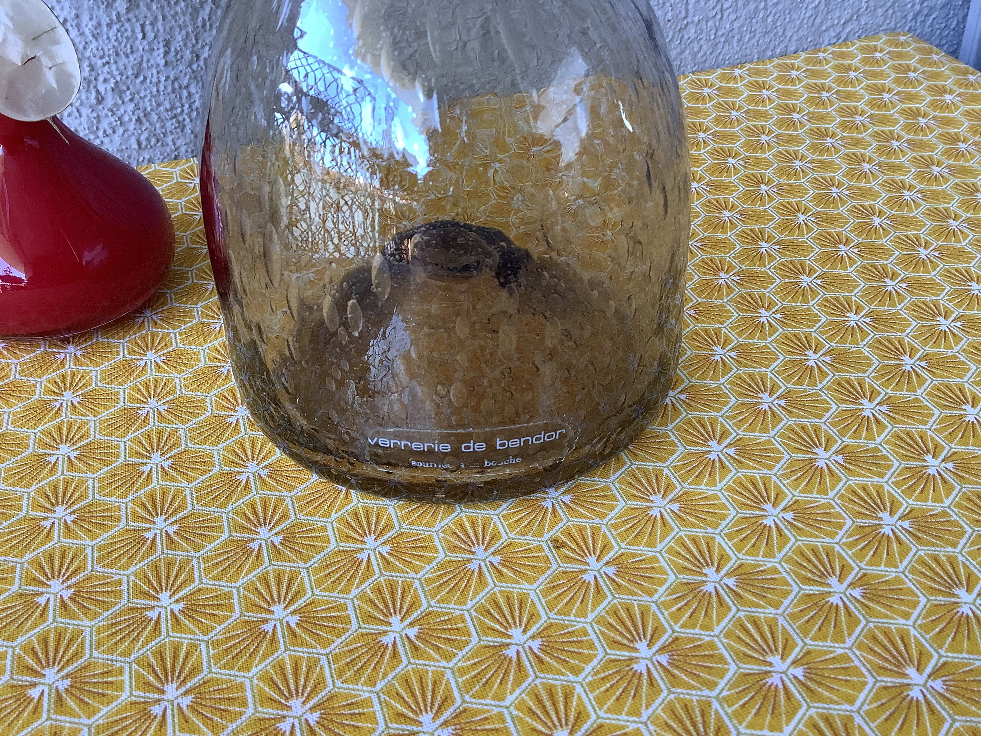 Bendor vase in bubble blown glass - art glassware