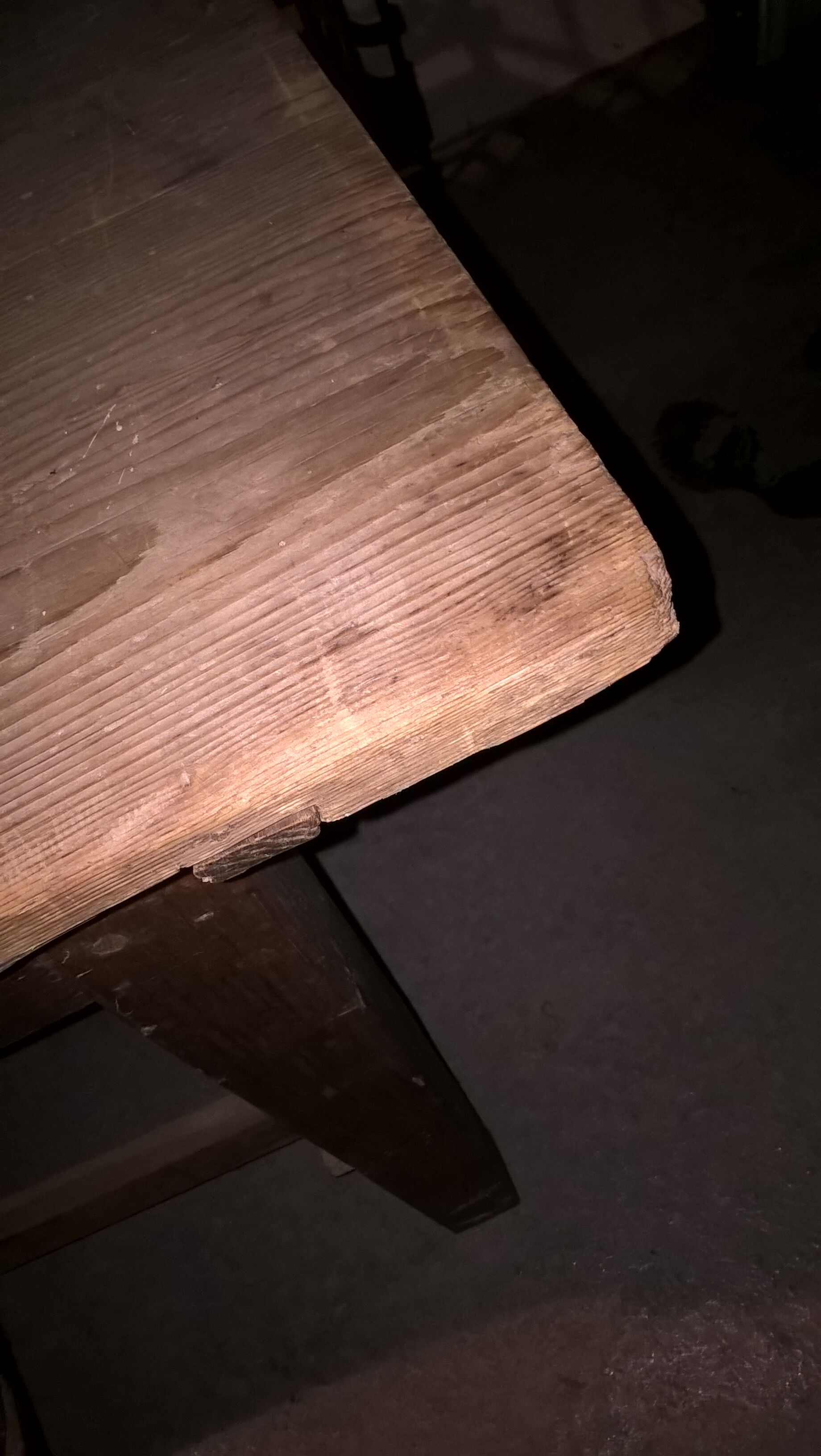 Table de ferme ancienne ou de campagne