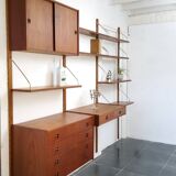 Modular Scandinavian shelf