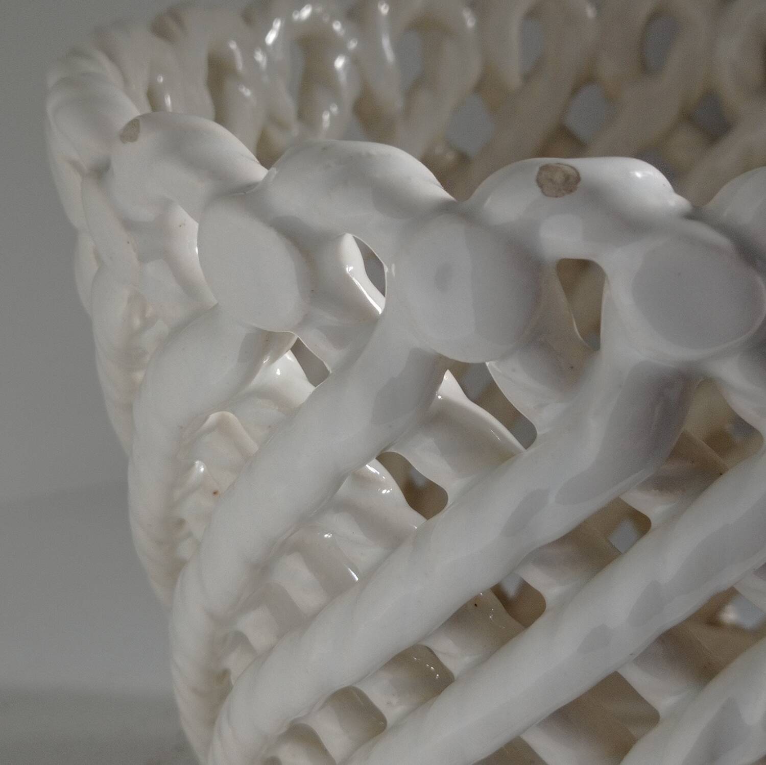 Woven ceramic planter