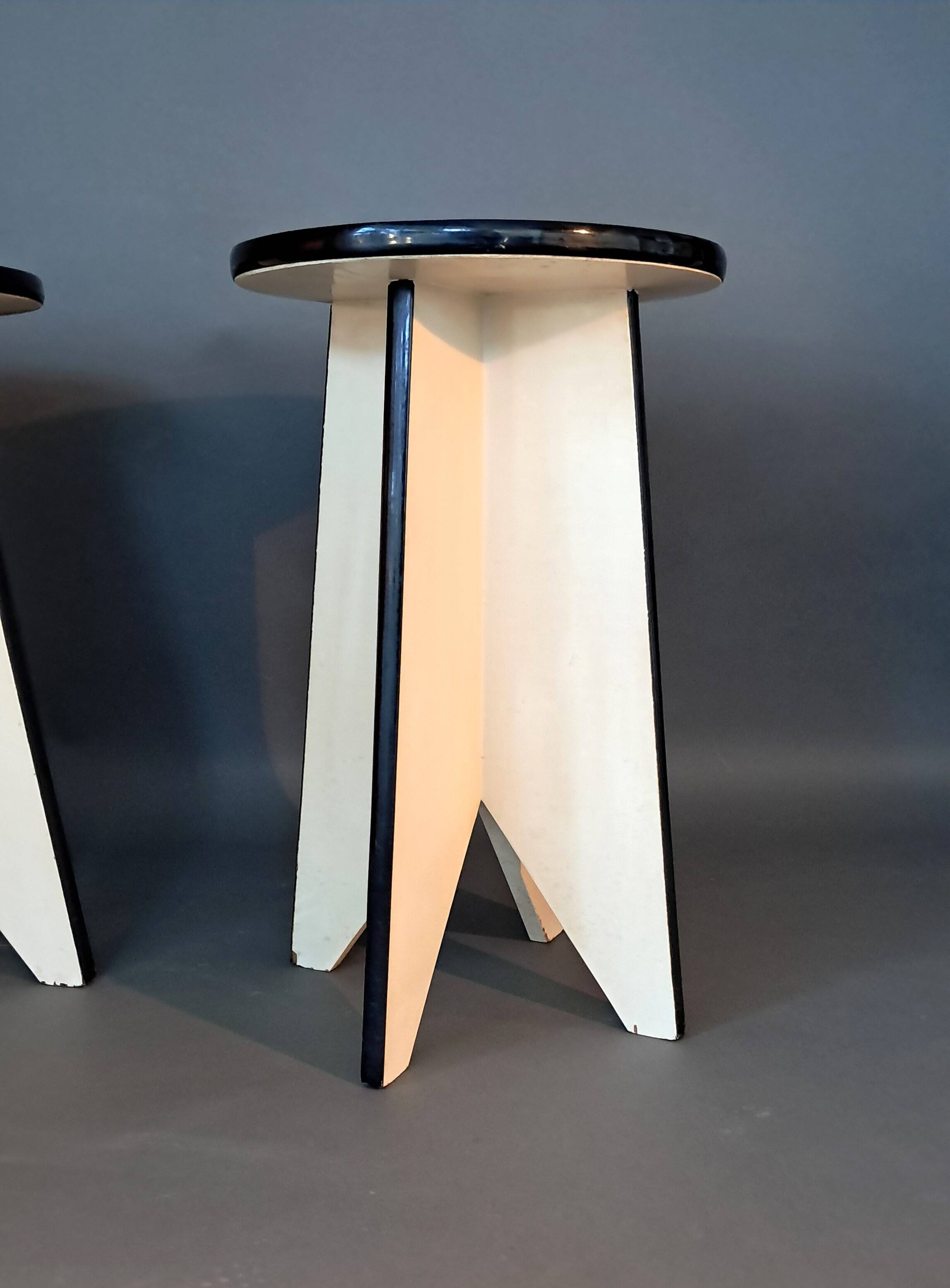 Pair of black and white lacquered wooden stools 1950/1960 Vintage.