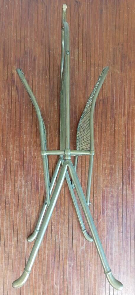 Brass magazine rack in neo-classical style, 20th century.
