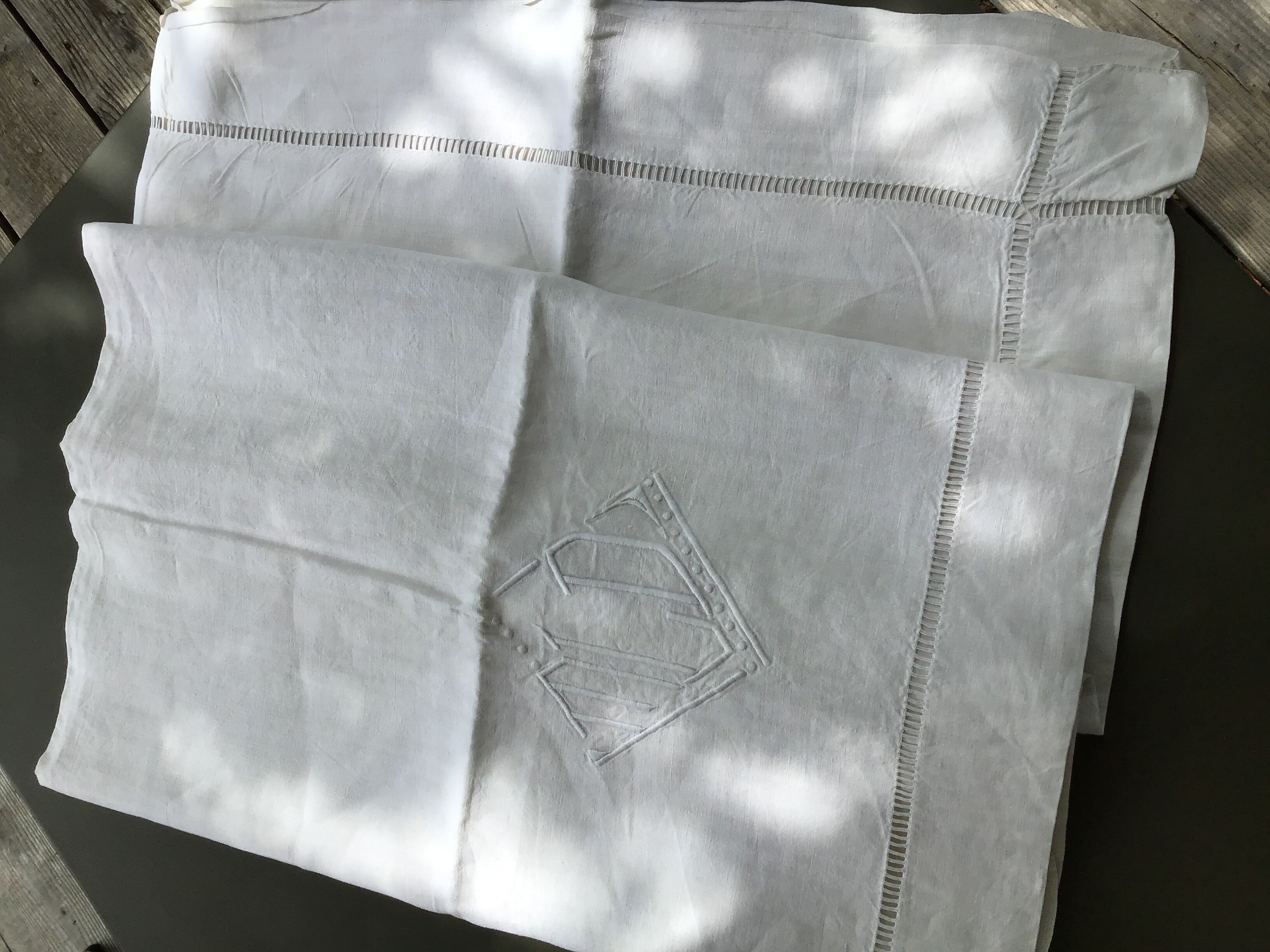 Drap MLD linen day wide scale