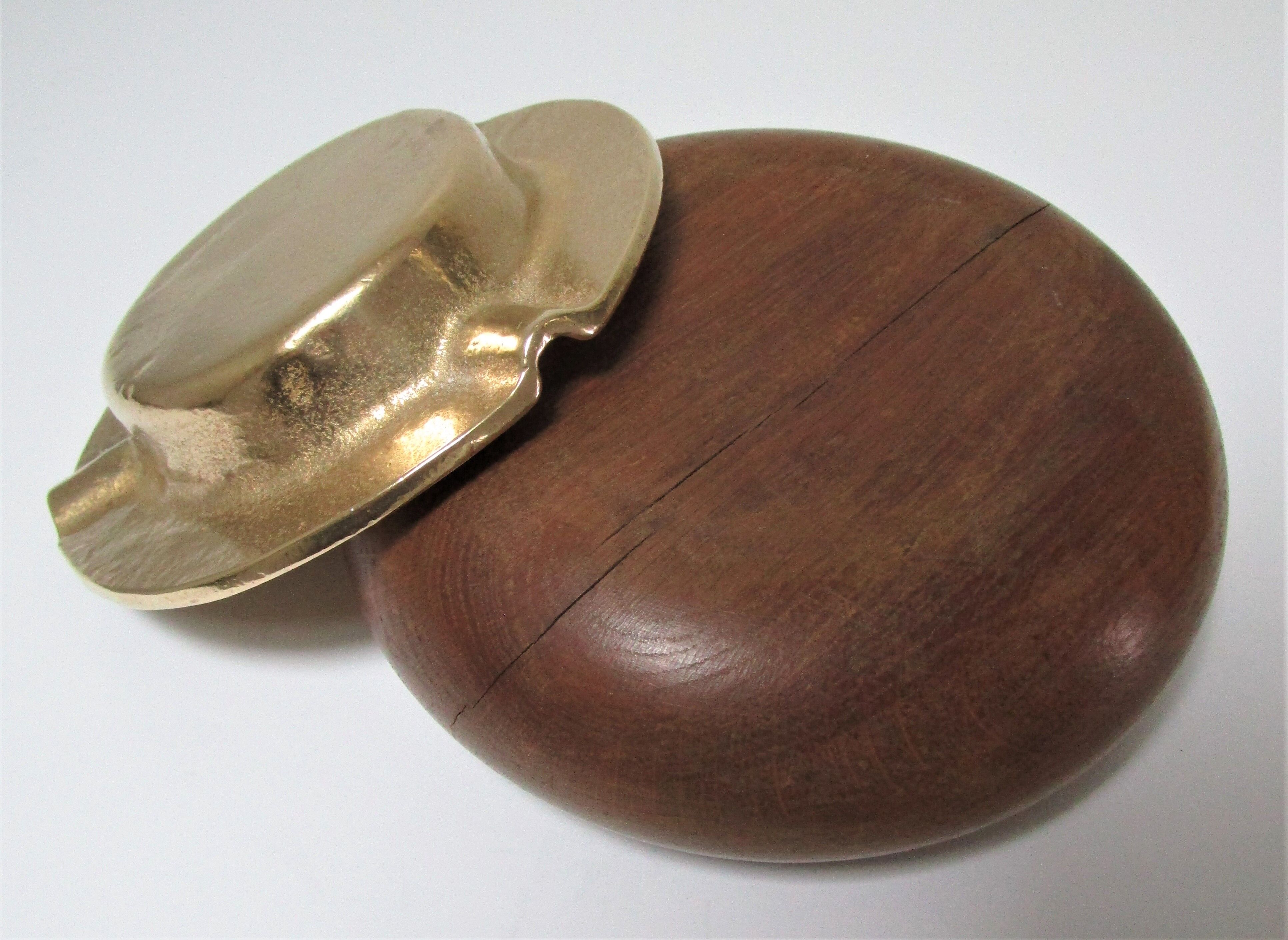 Ashtray round wood and brass solid vintage design