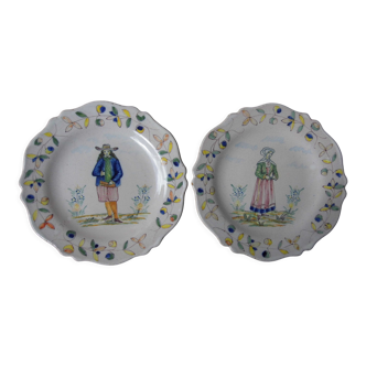 Assiettes en faïence de Malicorne, fin XIX ème siècle, décor breton.