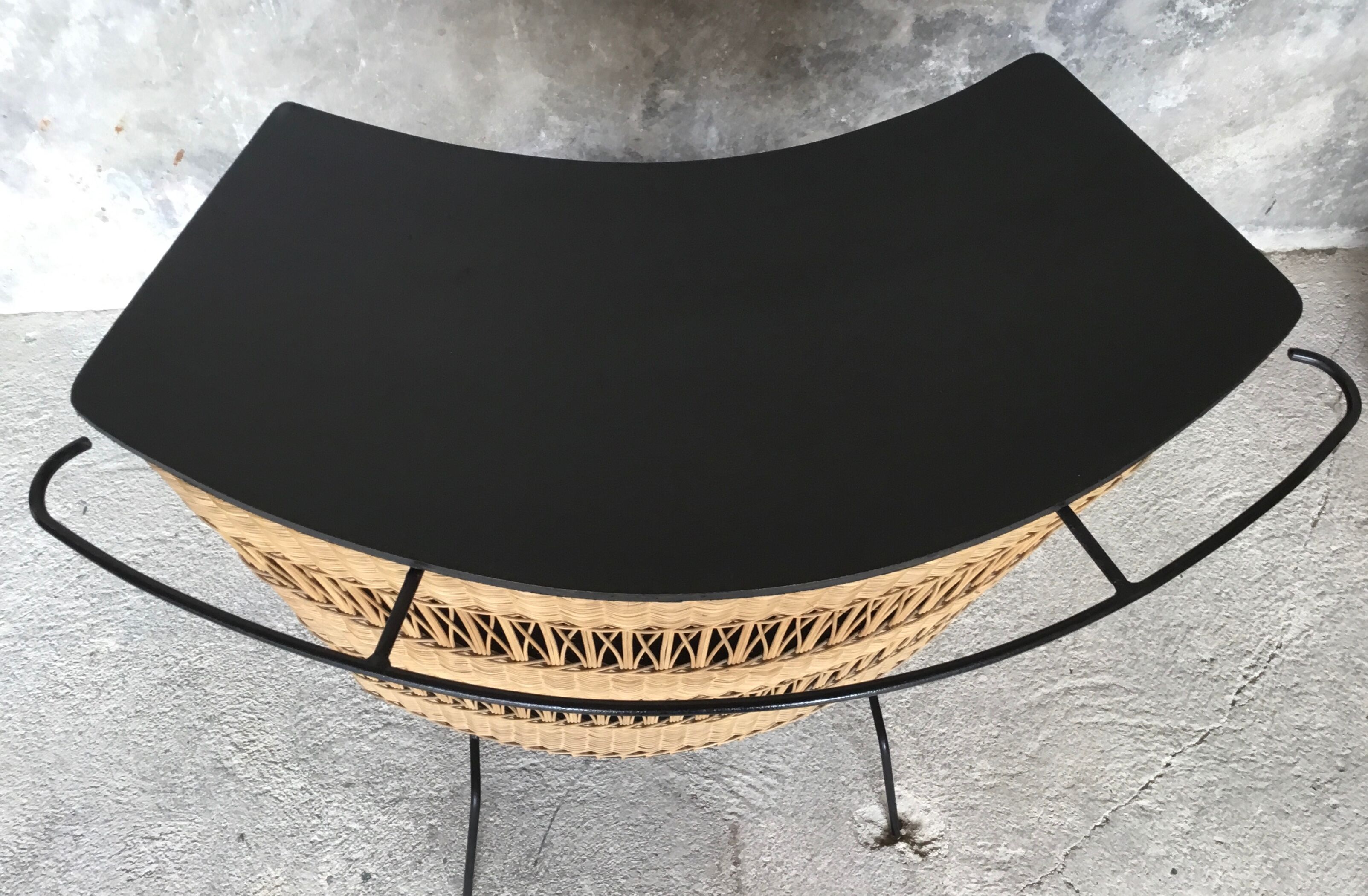 Vintage cocktail bar in wicker and metal - 1960