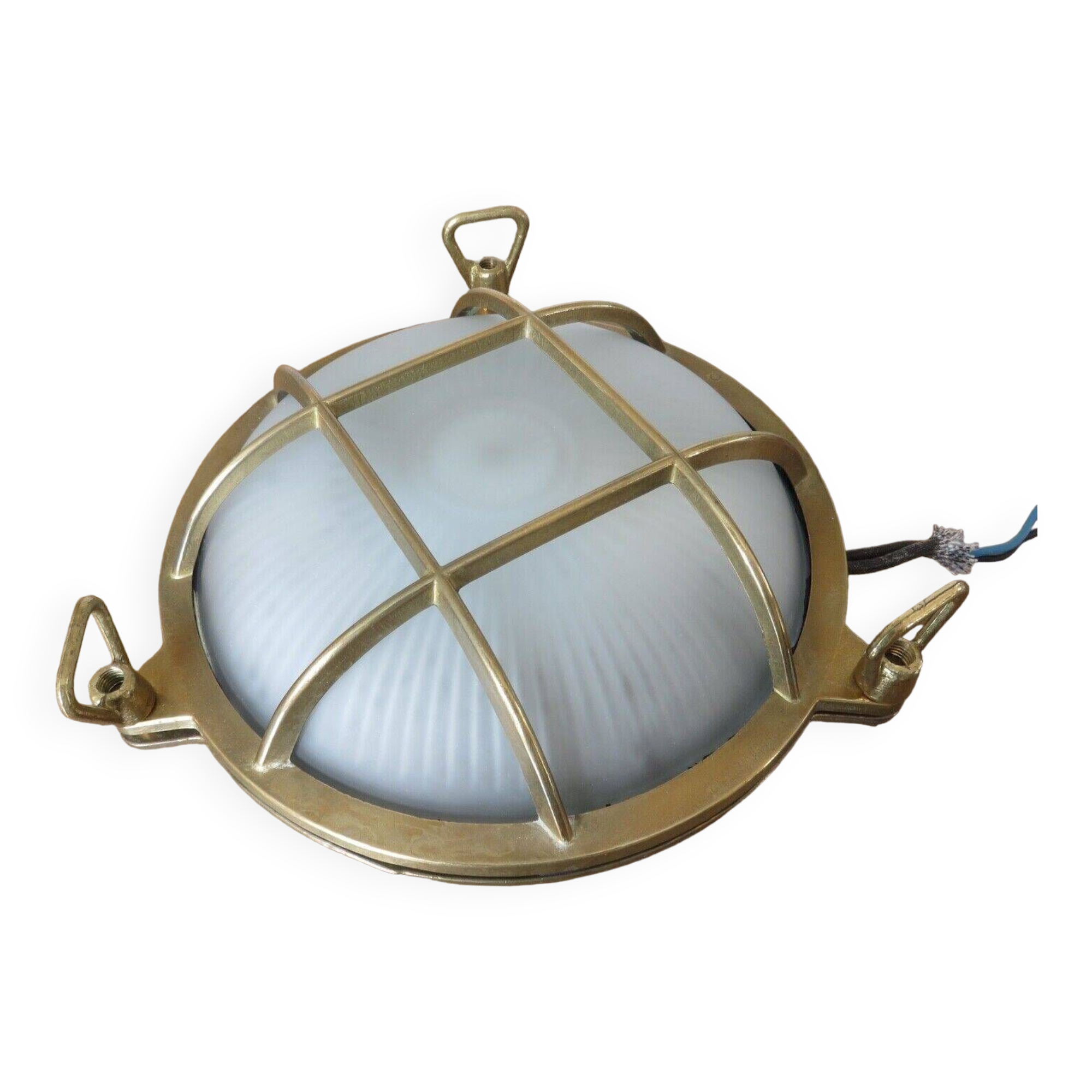 Brass porthole wall lamp
