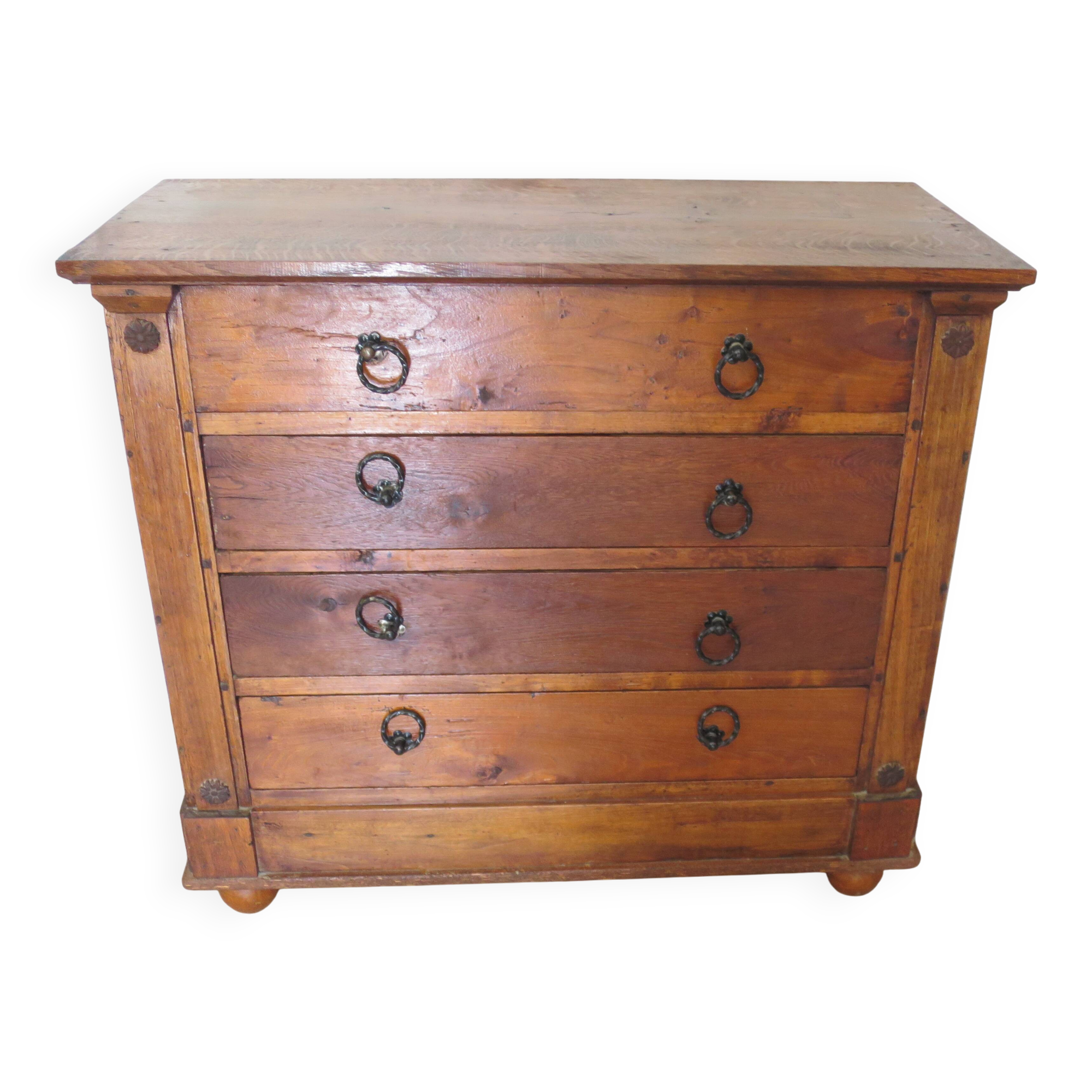 Commode 4 tiroirs en bois massif, début XXème s.