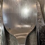 11 silver-plated soup spoons by Christofle Villeroy & Boch, striped