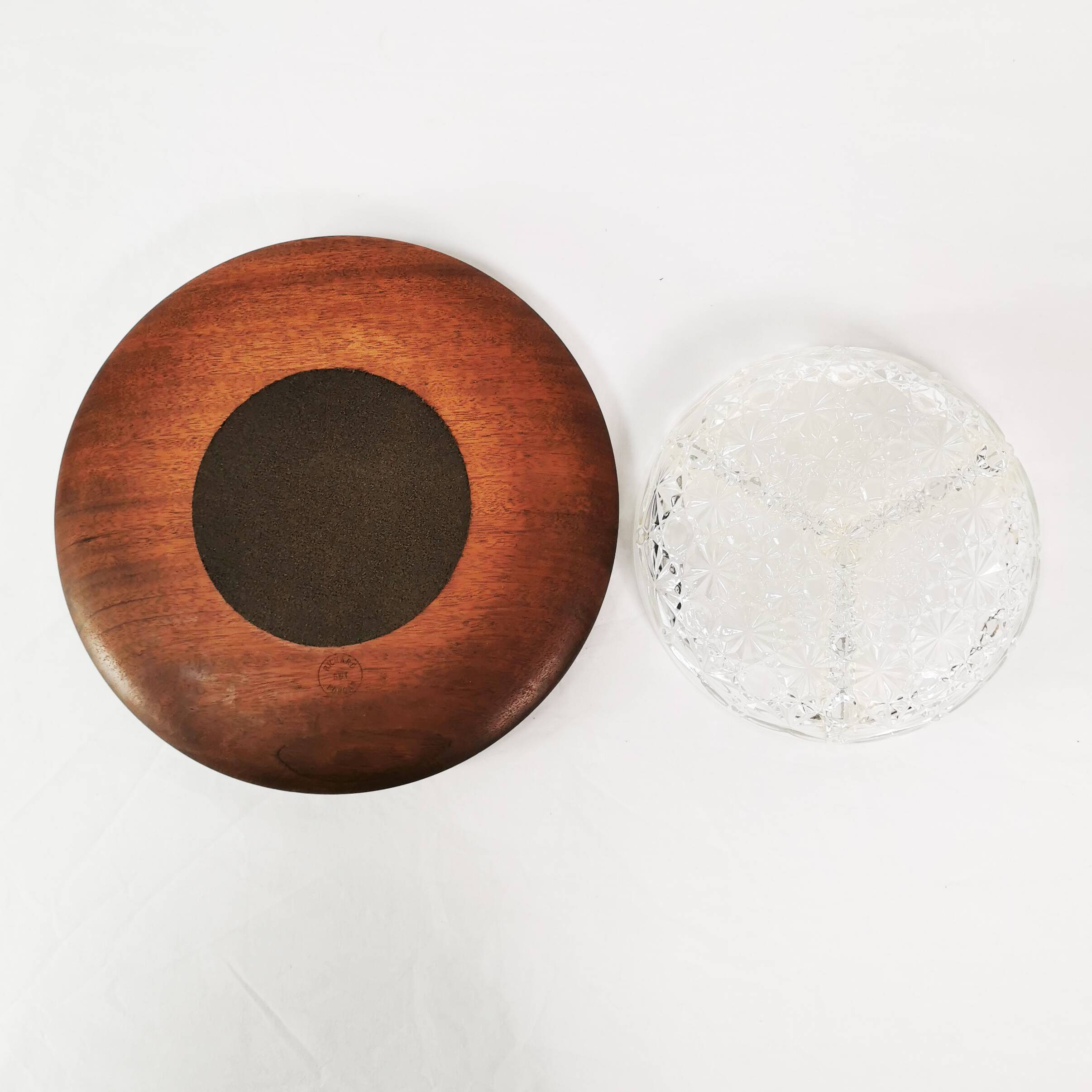 Mid Century teak snack plate, Richard Forgan Bwt, United Kingdom, 1960s.