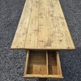 Spindle leg farm table