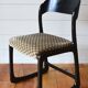 Ensemble table et chaises traîneau Baumann