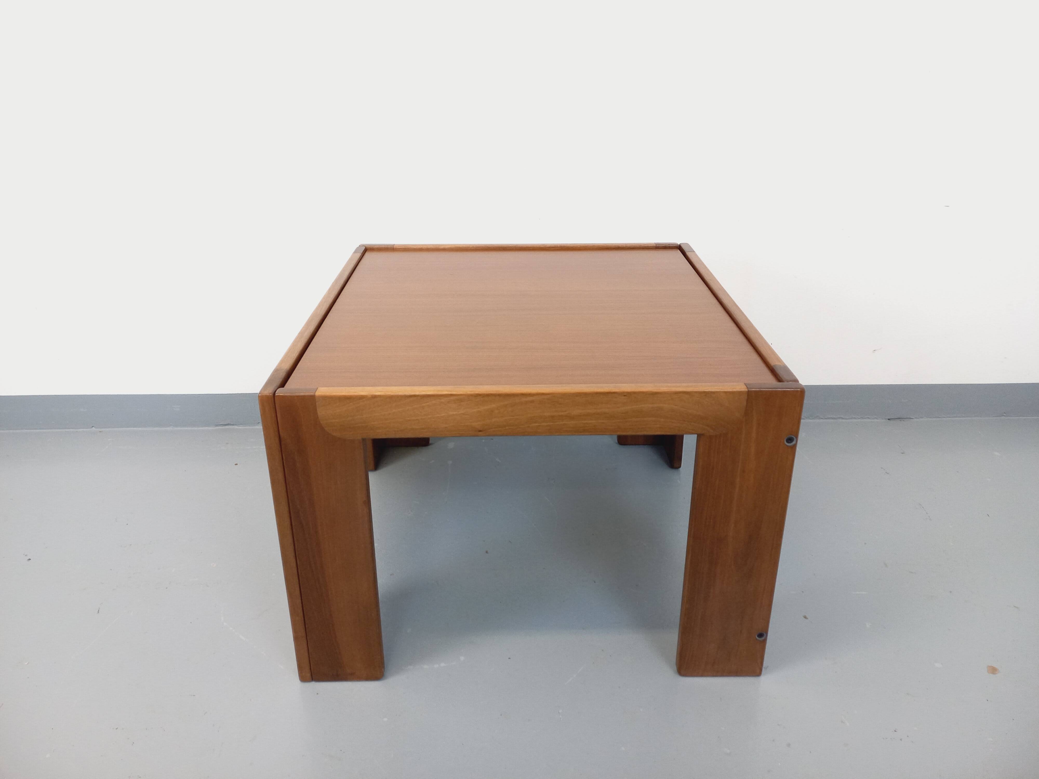 Vintage Italian square coffee table by Afra and Tobia Scarpa for Cassina