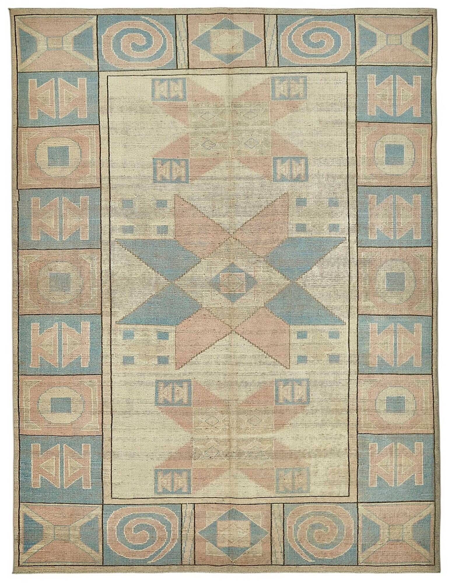 Turkish Vintage Anatolian Rug 187 cm x 244 cm