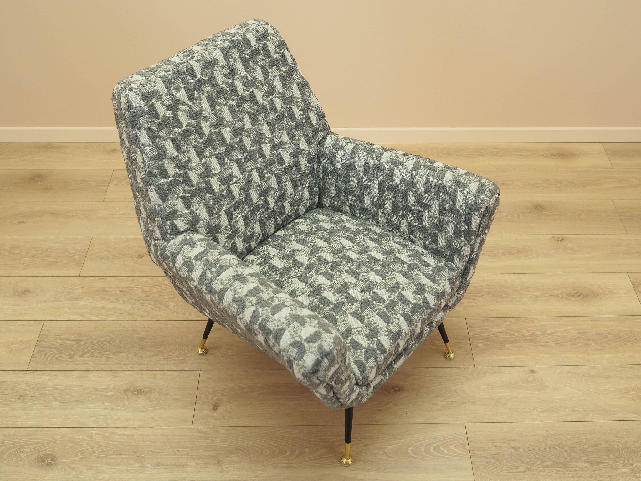 Lounge armchair, Italian design, 1970s, made in Italy
