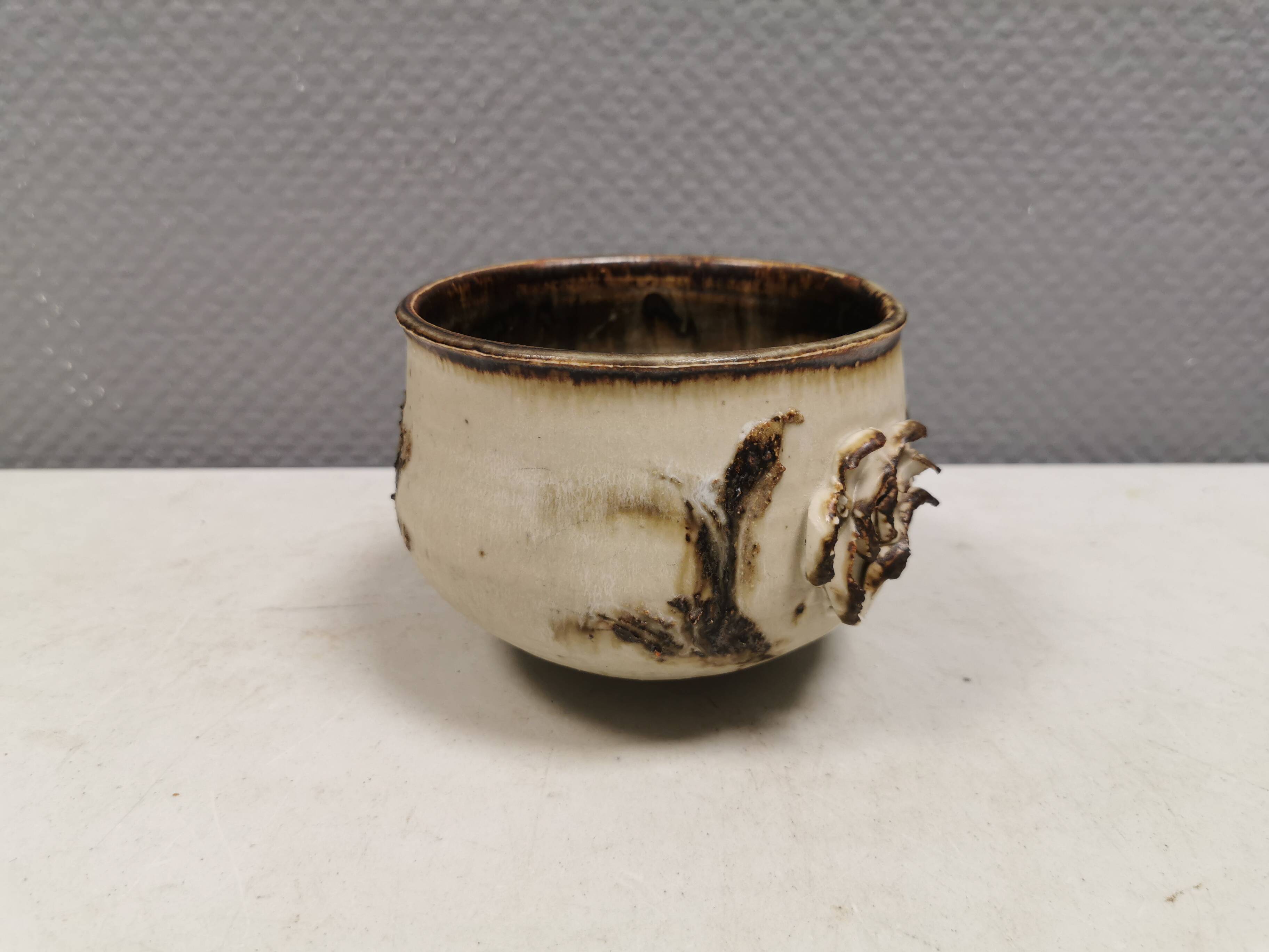 Ceramic bowl by Christina Præstgaard (CP), Denmark, 1980s.