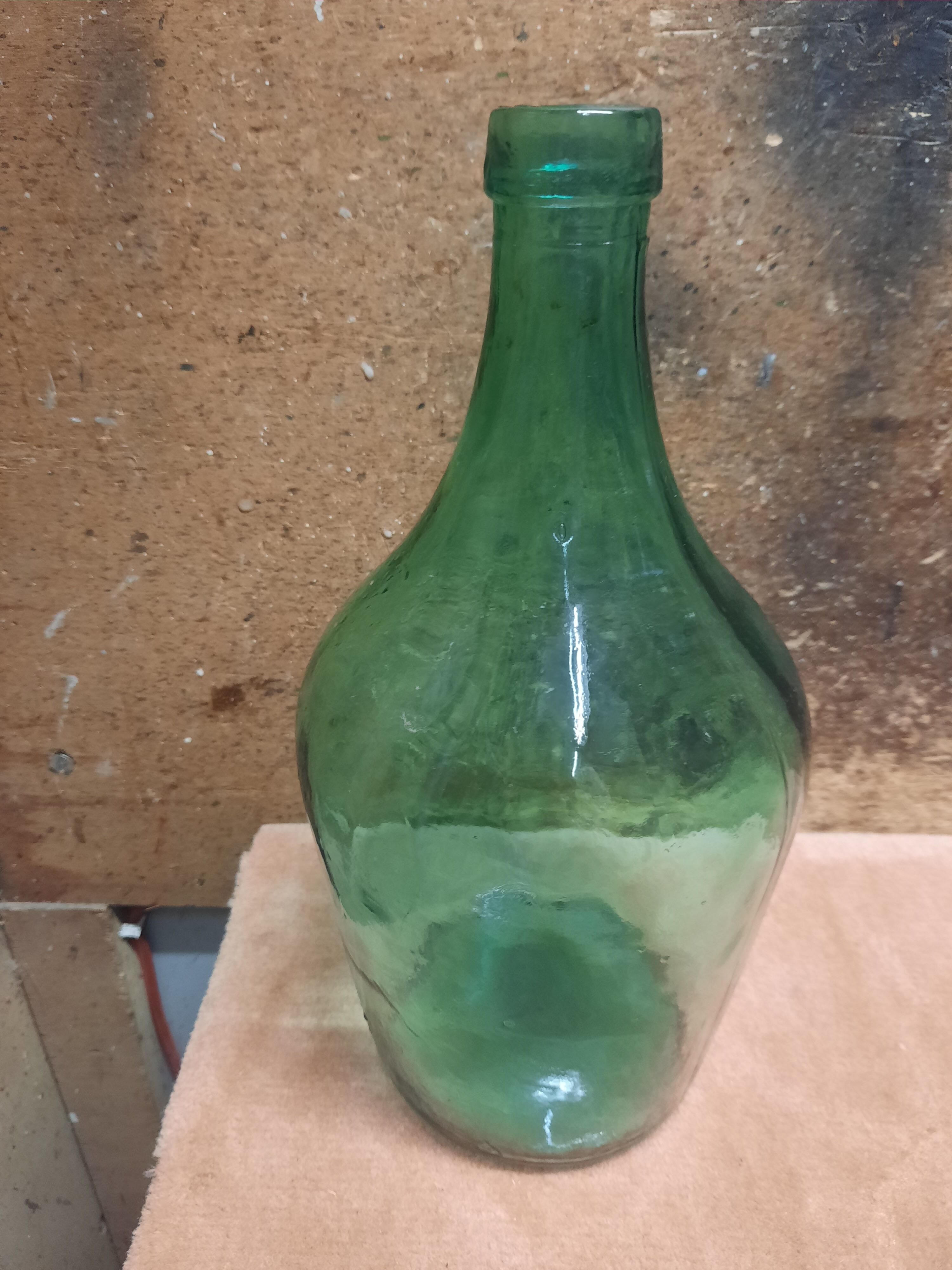 Lady Jeanne in glass
