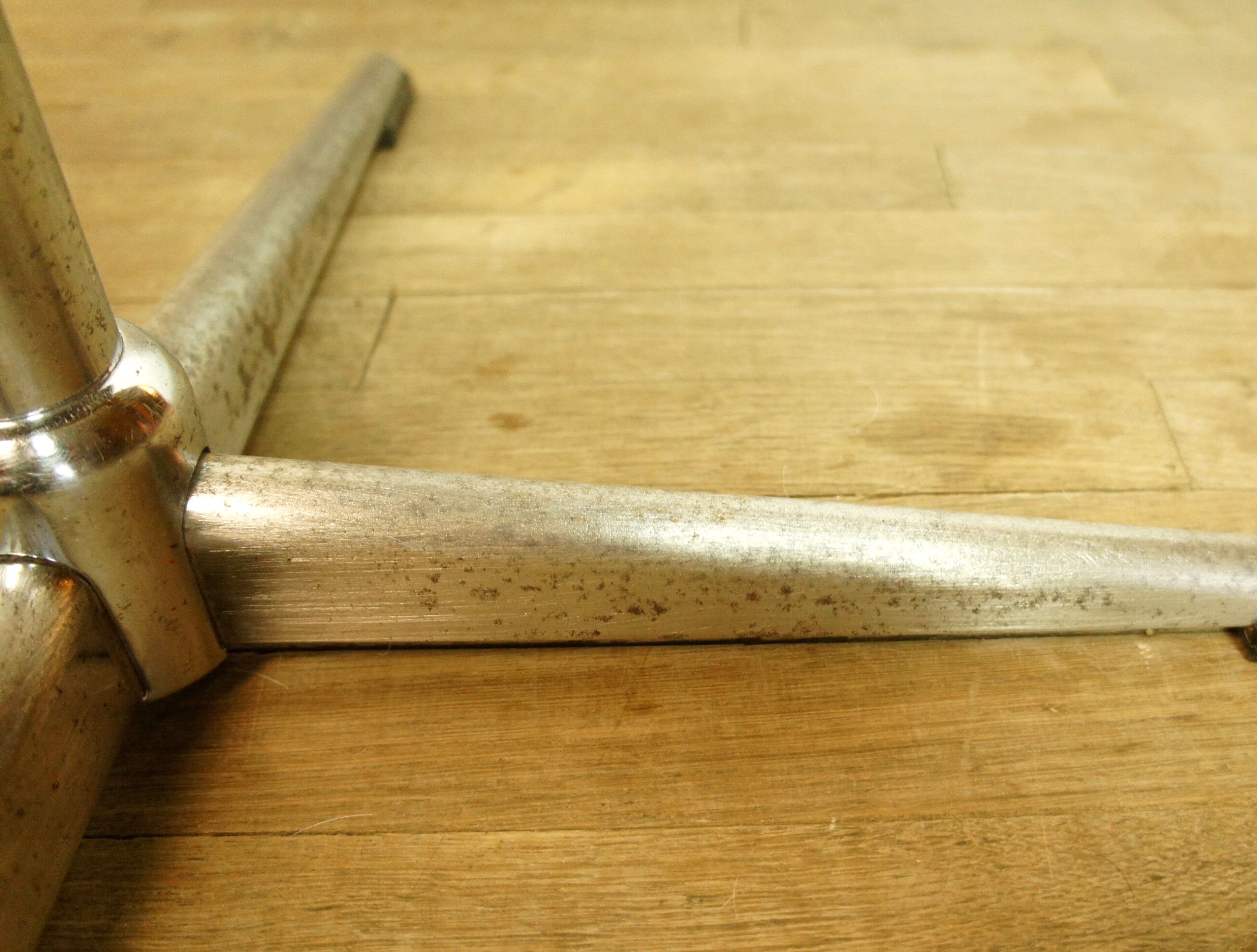 60s swivel "shell" chair