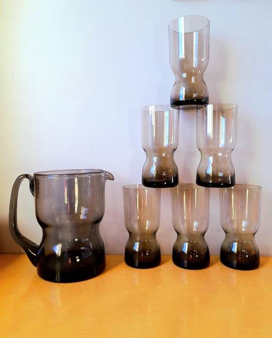 Service en verre fumé, verre et carafe 1970