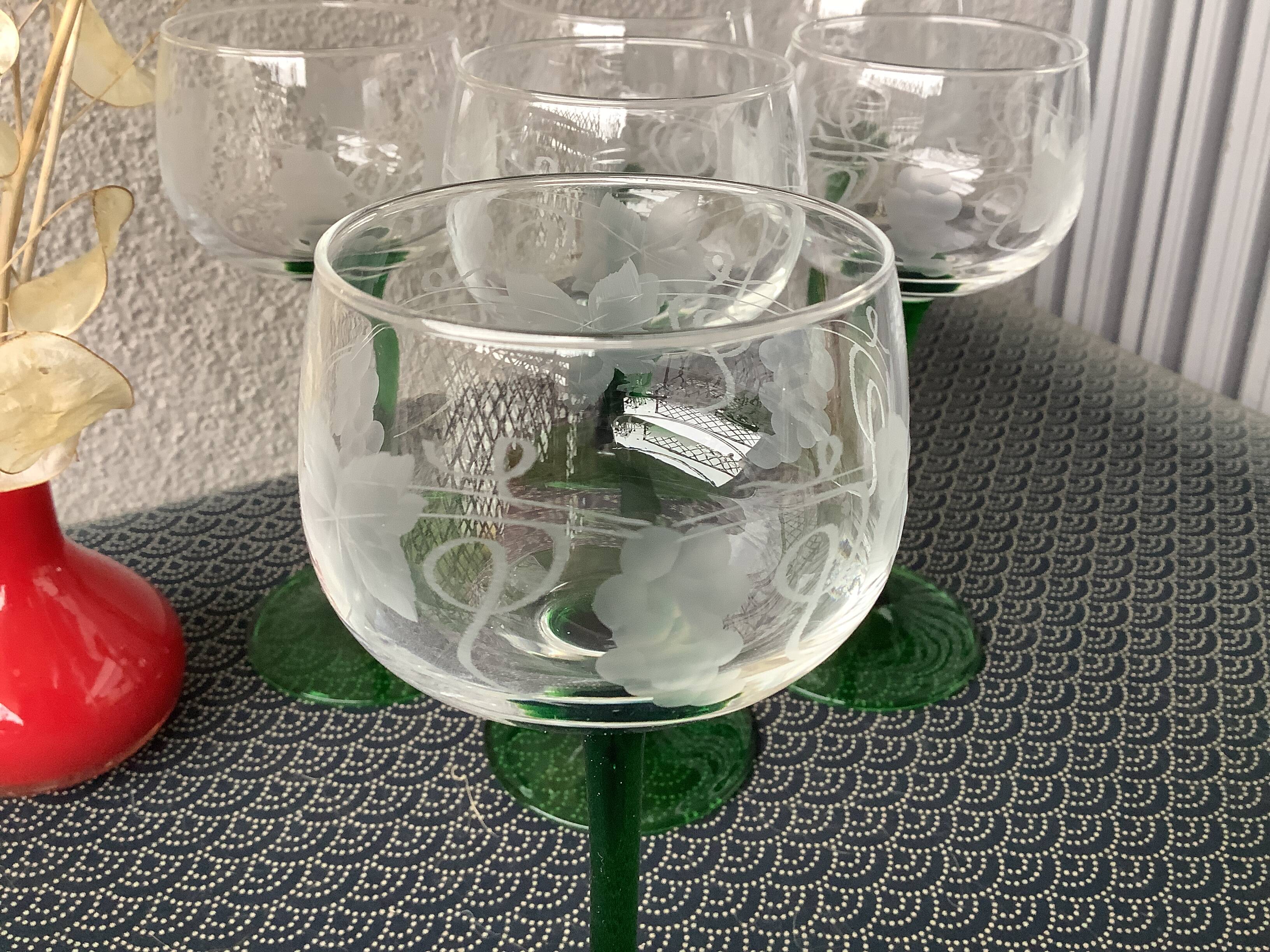 Chiseled French Roemer Alsace glasses - Bistro white wine glasses
