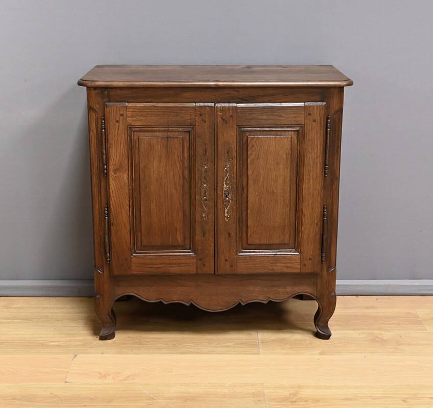 Solid oak sideboard, Louis XV style – Mid-19th century
