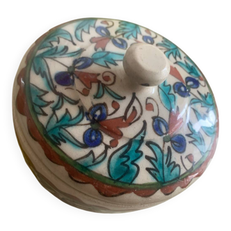 Glazed ceramic bonbonnière, hand-painted floral decoration.