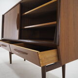 Buffet danois de teck des années 1960