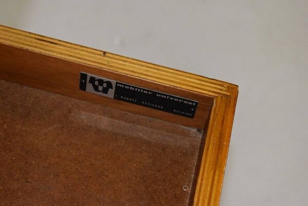 Bureau par Jules Wabbes pour Mobilier Universel, années 1960.