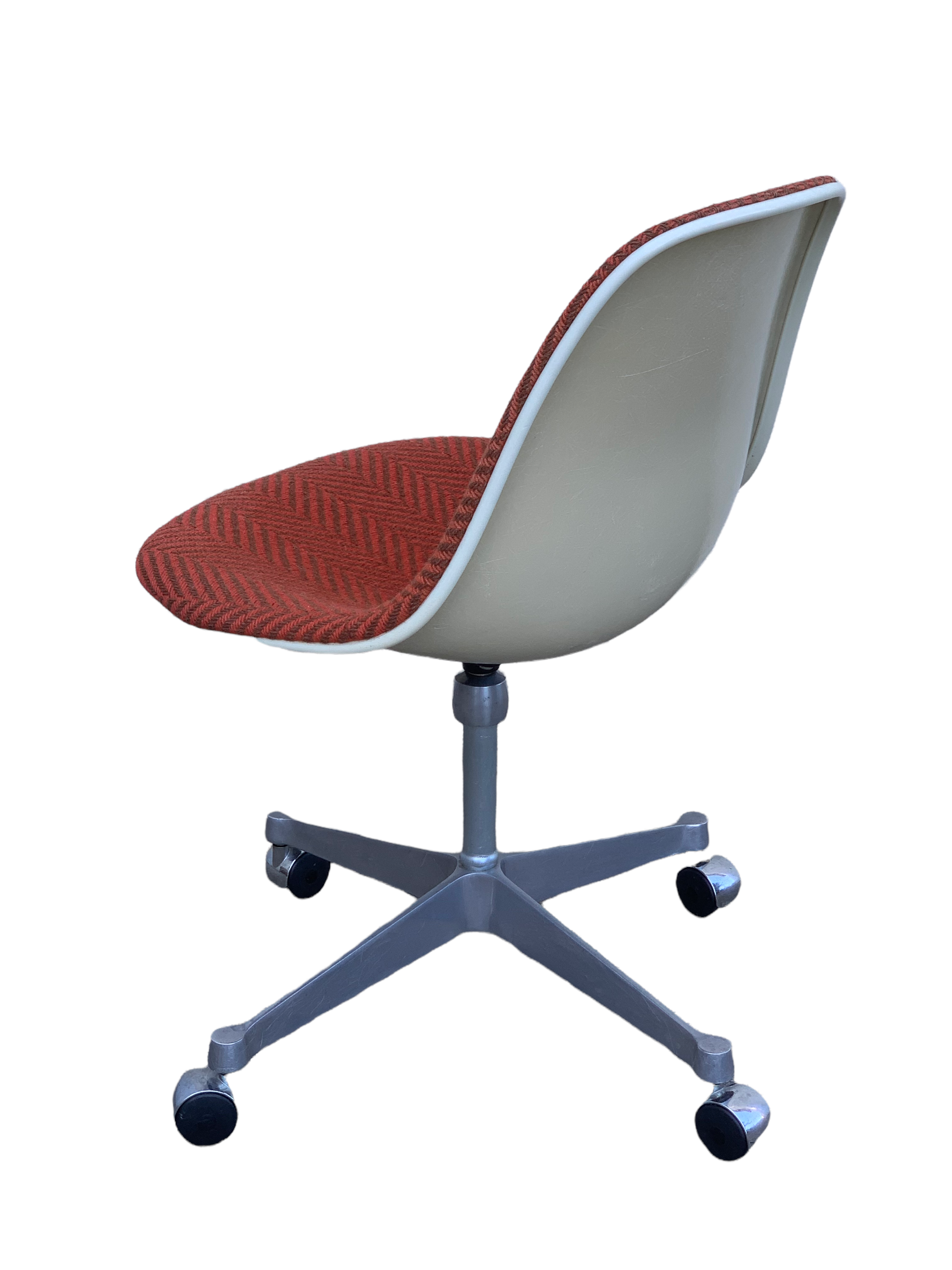 Charles and Ray Eames' office chair for Herman Miller 1960