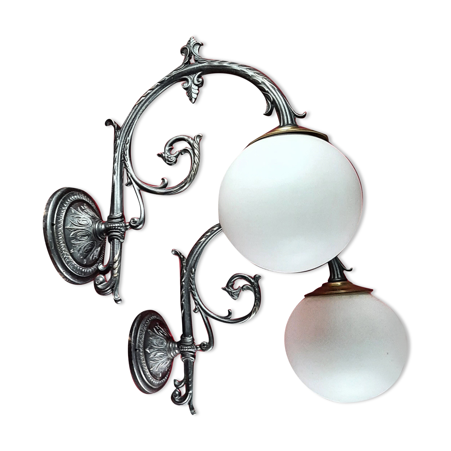 Pair of wall lamps