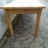 Farm table